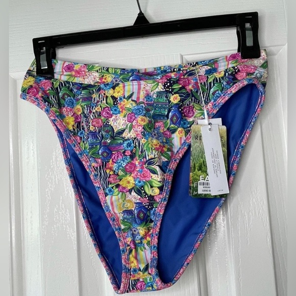 Bydee Floral Bikini Bottom Floral swimsuit  size Medium - Picture 1 of 9